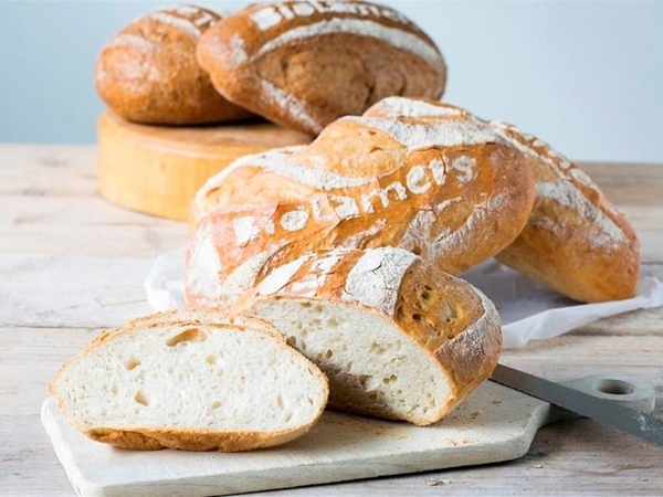 Wit Artisan desembrood  700 gram&nbsp;ongesneden